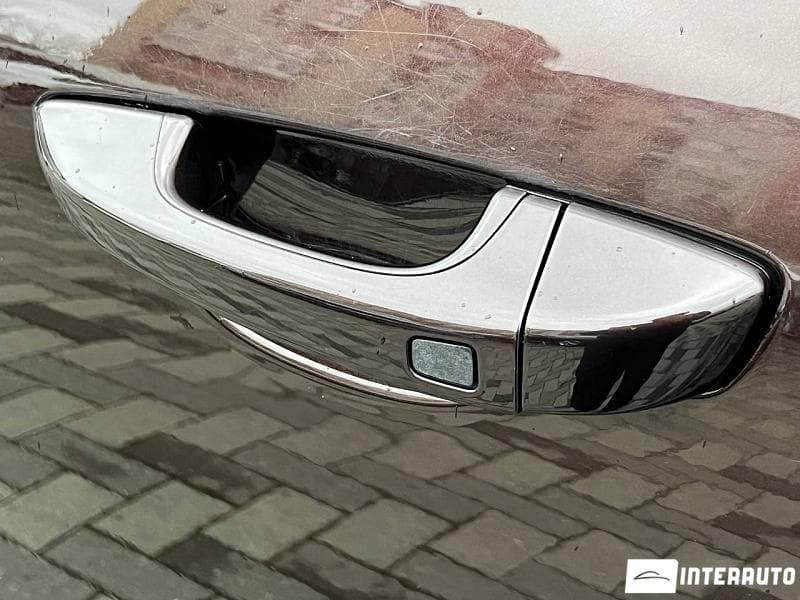 Porsche Cayenne 2015 — Миниатюра 5