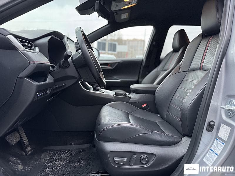 2021 Toyota Rav-4 — Miniatură 8