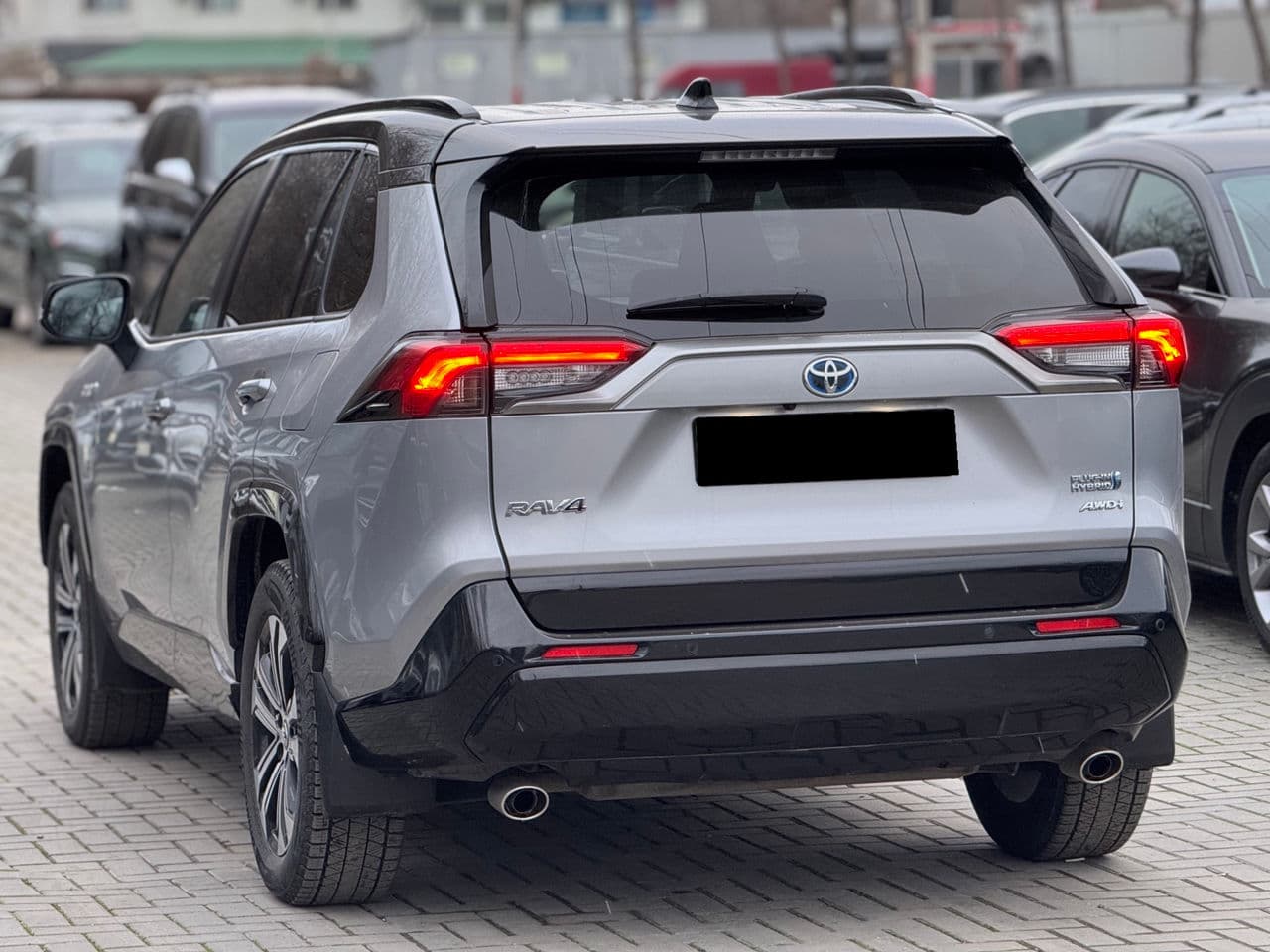 2021 Toyota Rav-4 — Miniatură 2