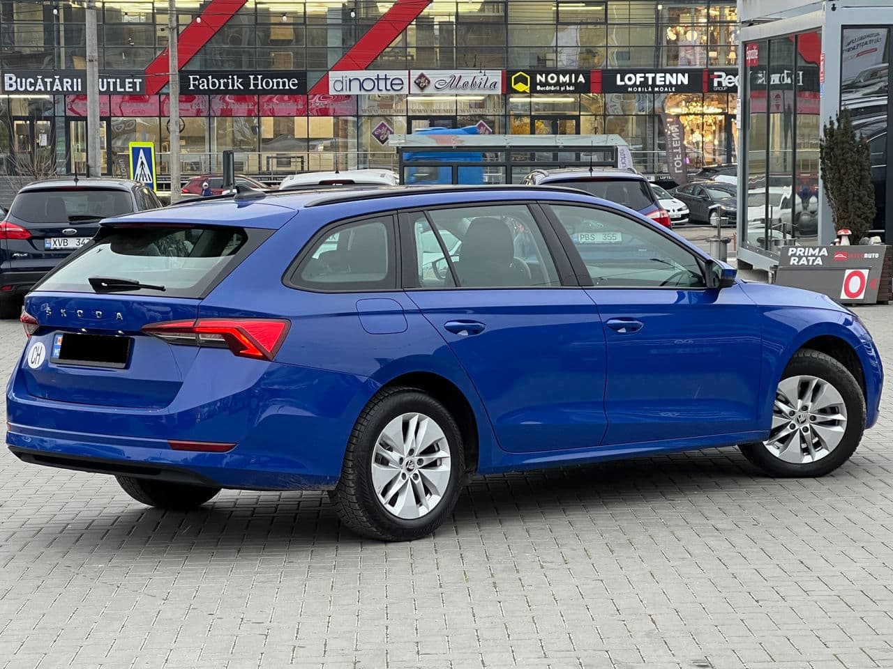 2021 Skoda Octavia — Miniatură 3