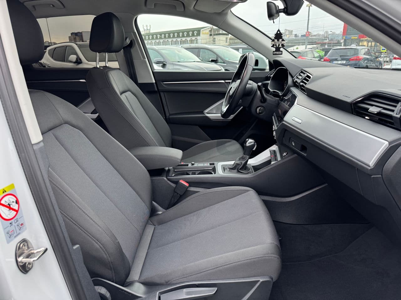 2022 Audi Q3 — Miniatură 17