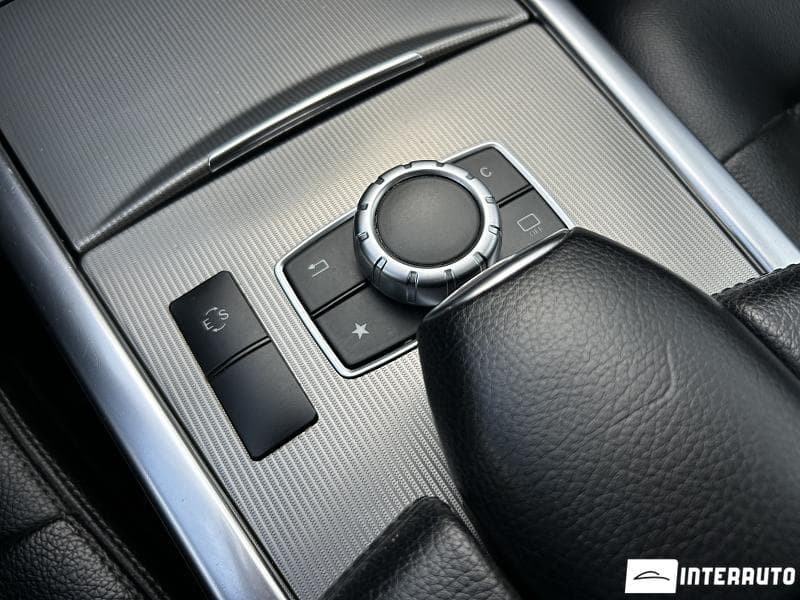 2016 Mercedes E 200 — Miniatură 15