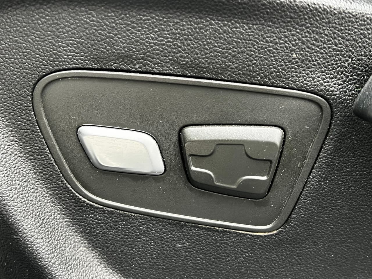 2018 Renault Megane — Miniatură 12