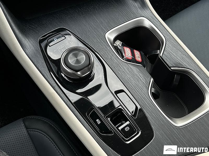 2023 Lexus RZ 450e — Miniatură 16
