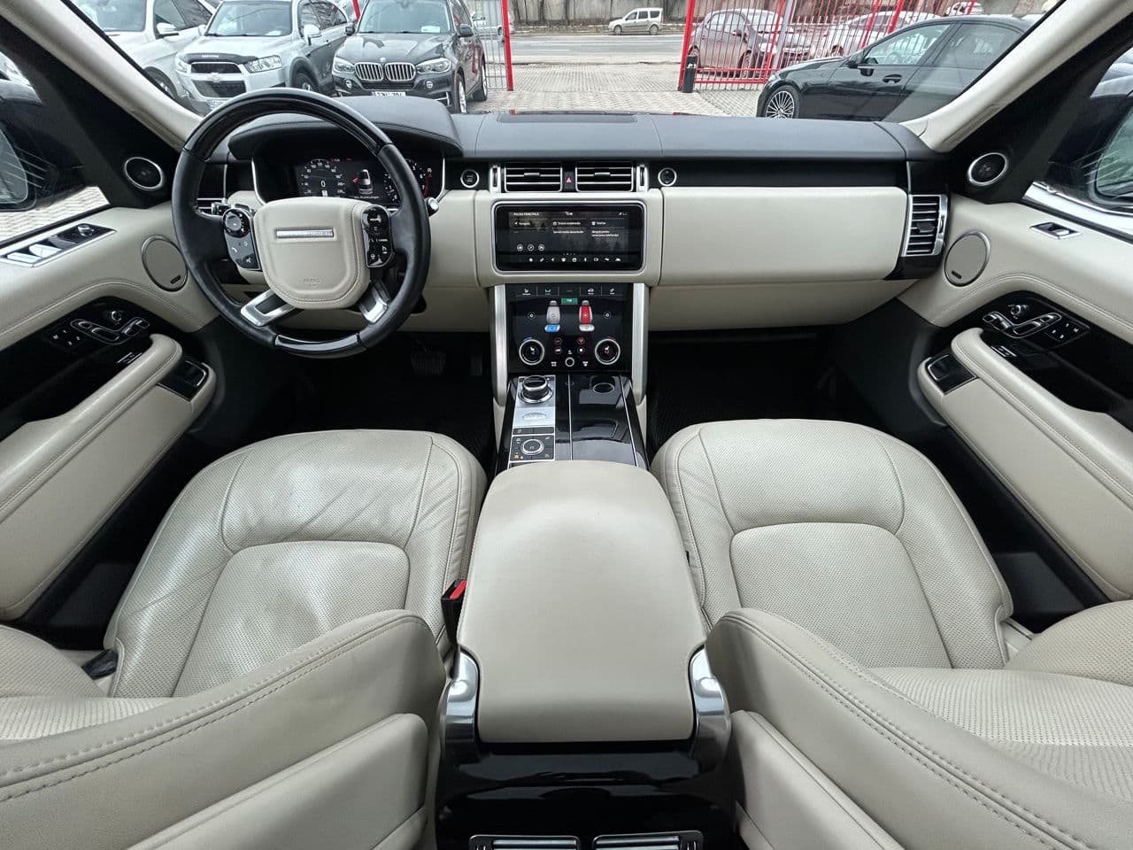 2019 Land Rover Range Rover Vogue — Miniatură 10