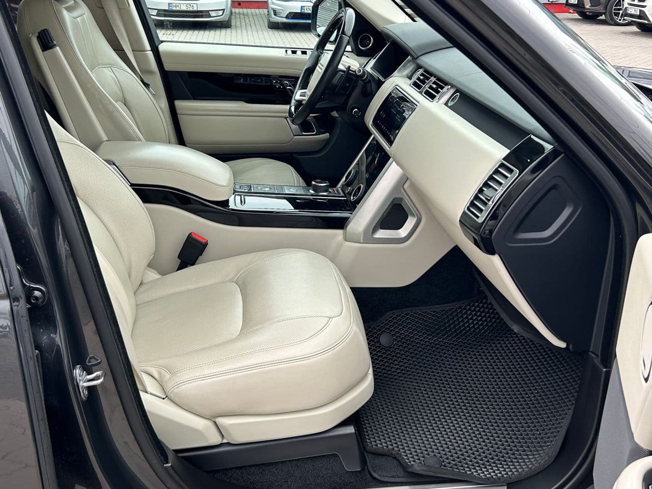 2019 Land Rover Range Rover Vogue — Miniatură 18