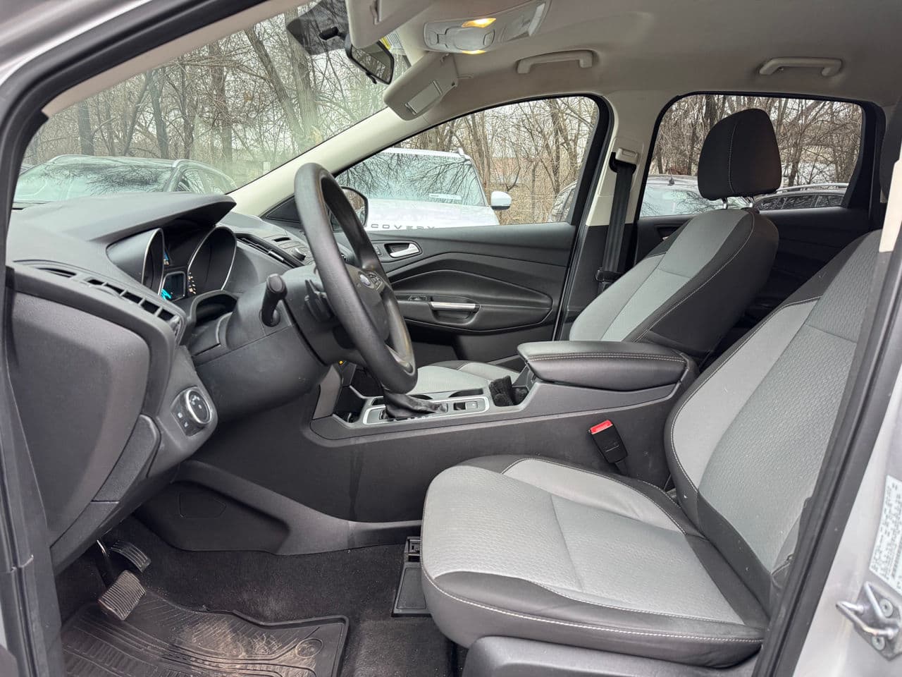2017 Ford Escape — Miniatură 8