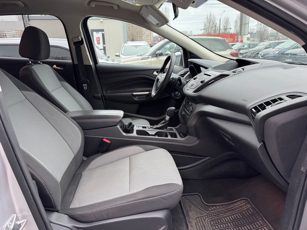 2017 Ford Escape — Miniatură 20