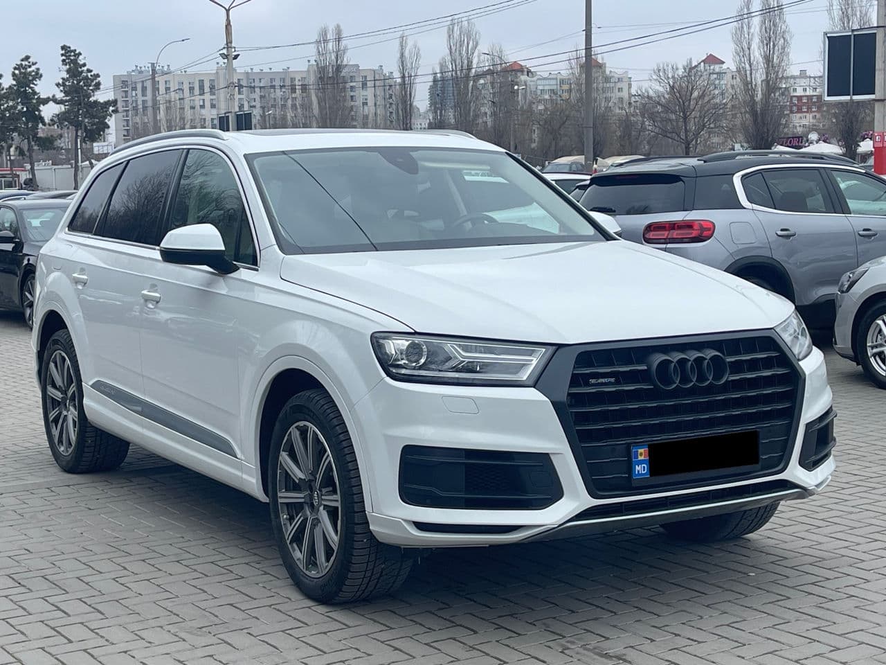 Audi Q7 2018 — Миниатюра 3