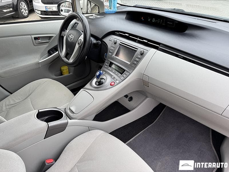 2014 Toyota Prius — Miniatură 19
