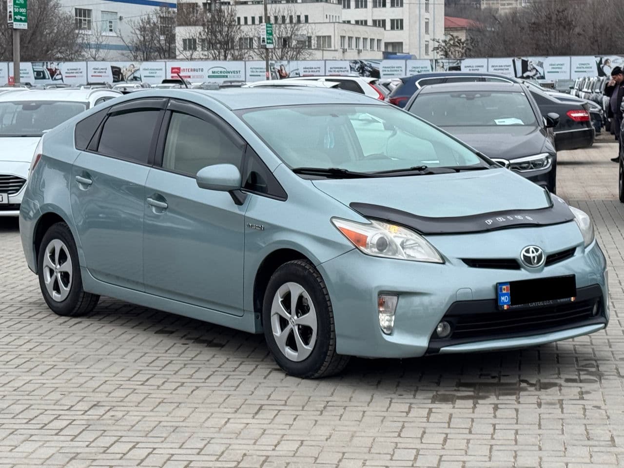 2014 Toyota Prius — Miniatură 4