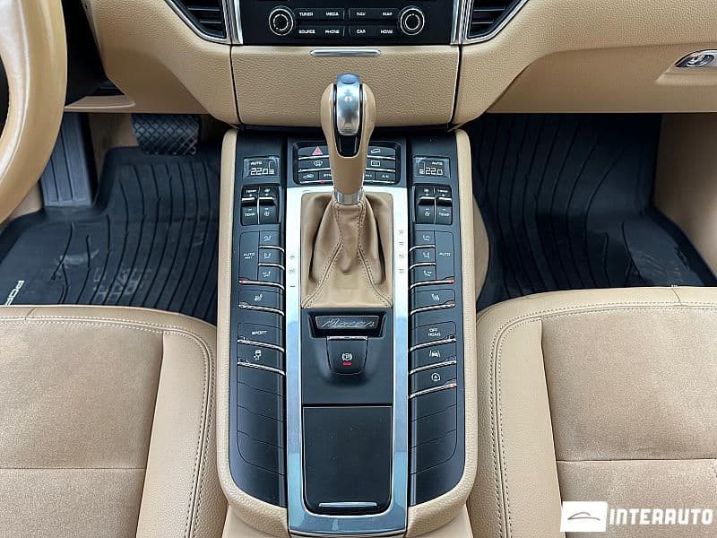Porsche Macan 2017 — Миниатюра 12