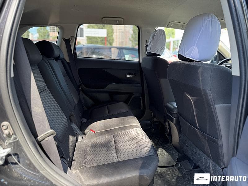 Mitsubishi Outlander 2013 — Миниатюра 19
