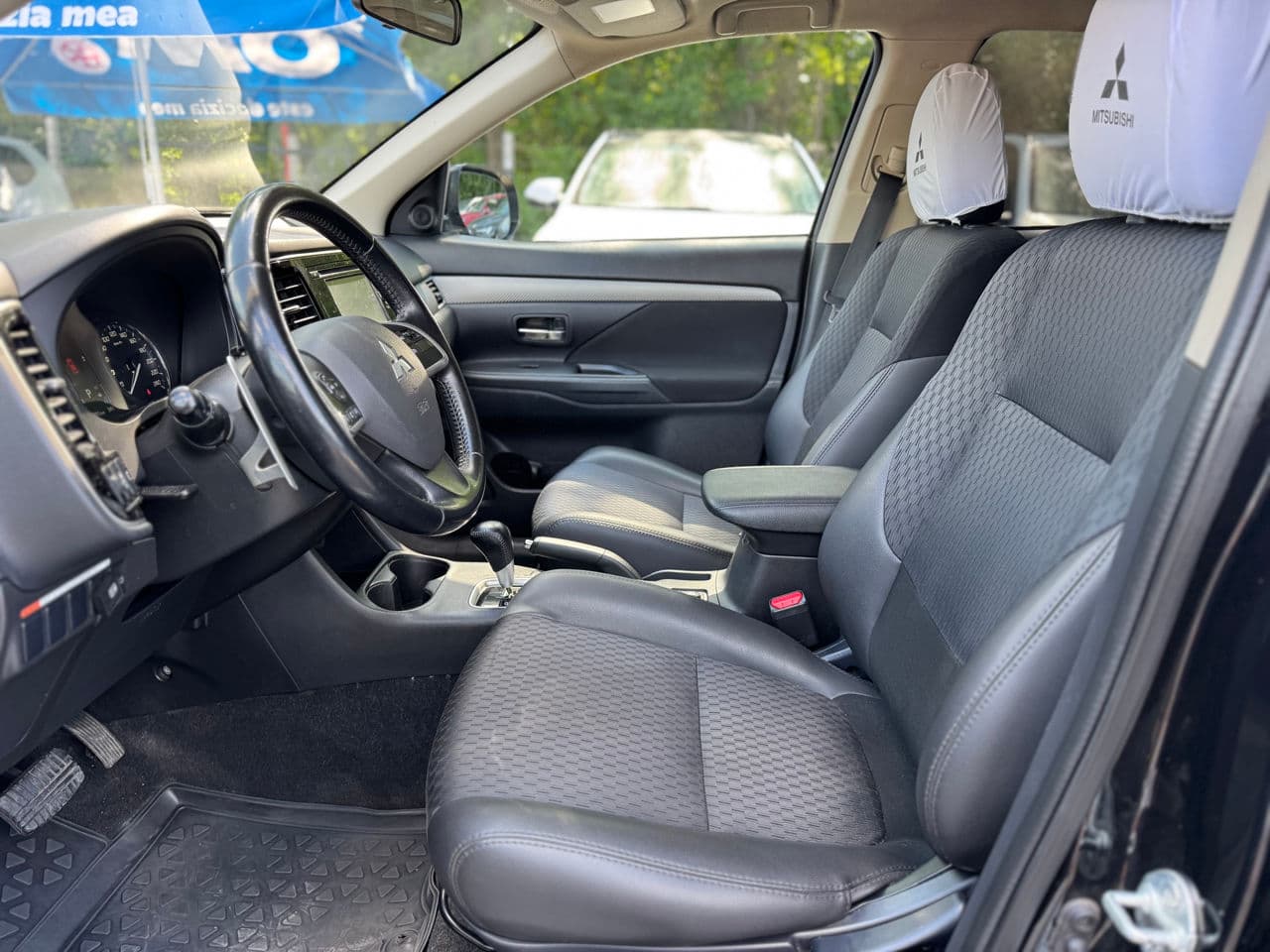 Mitsubishi Outlander 2013 — Миниатюра 9