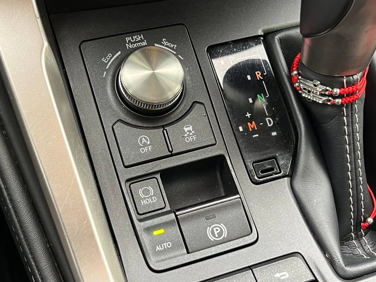 2021 Lexus NX 200T — Miniatură 15