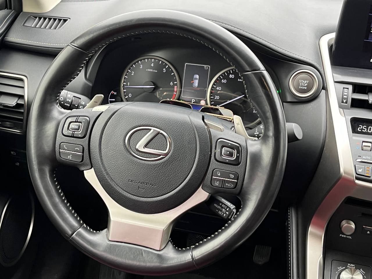 2021 Lexus NX 200T — Miniatură 9