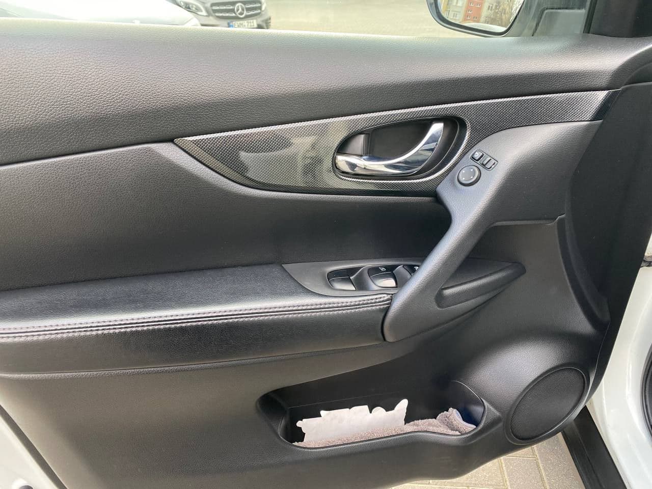 2015 Nissan X-Trail — Miniatură 7