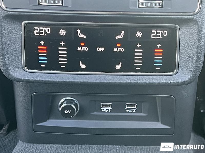 2020 Audi Q8 — Miniatură 25