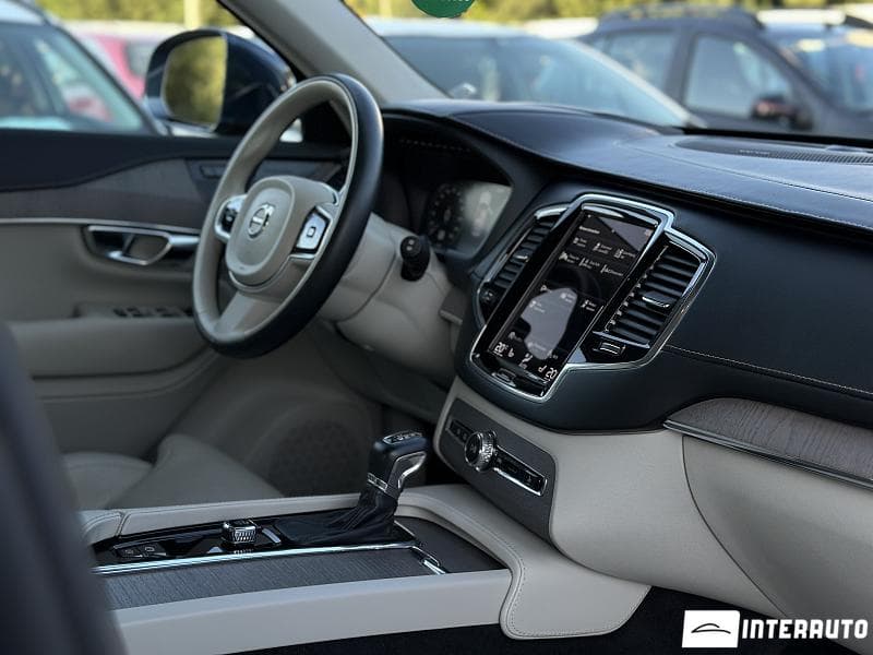 Volvo XC 90 2022 — Миниатюра 18