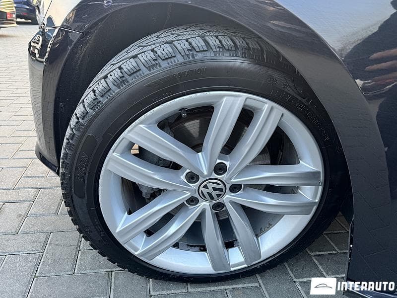 2017 Volkswagen Passat — Miniatură 19