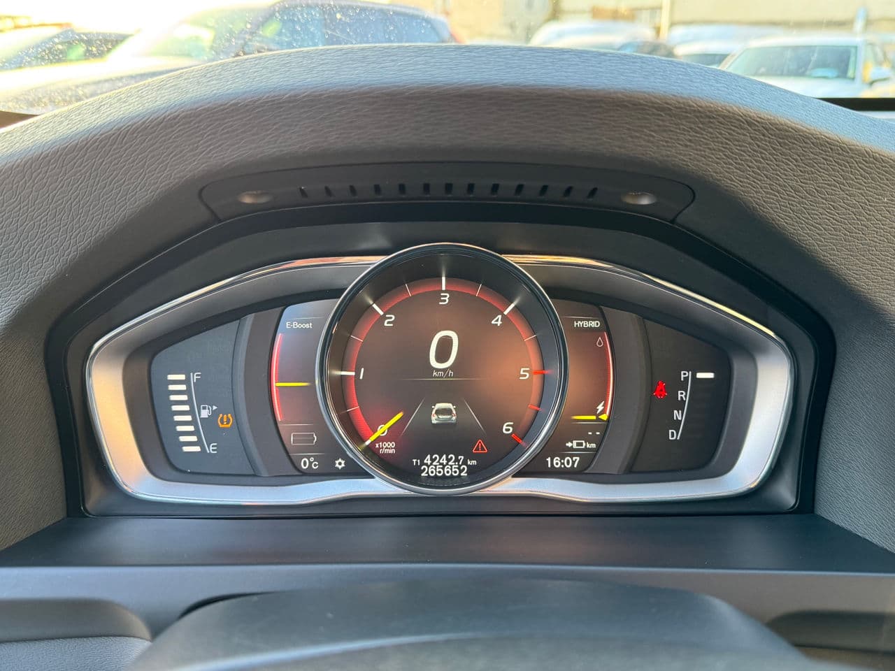 Volvo V 60 2016 — Миниатюра 8