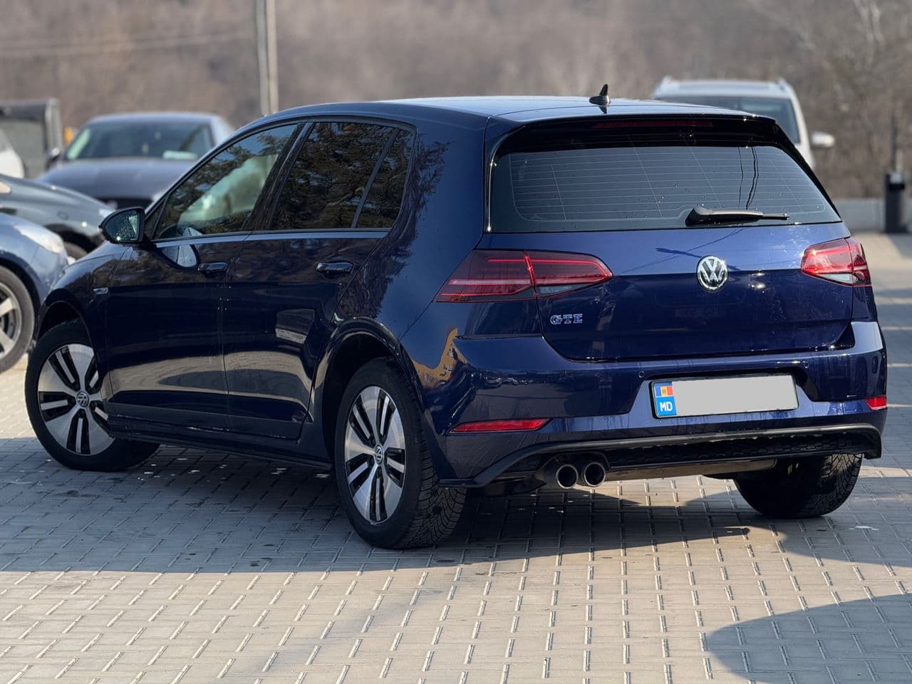 2018 Volkswagen Golf GTE — Miniatură 4