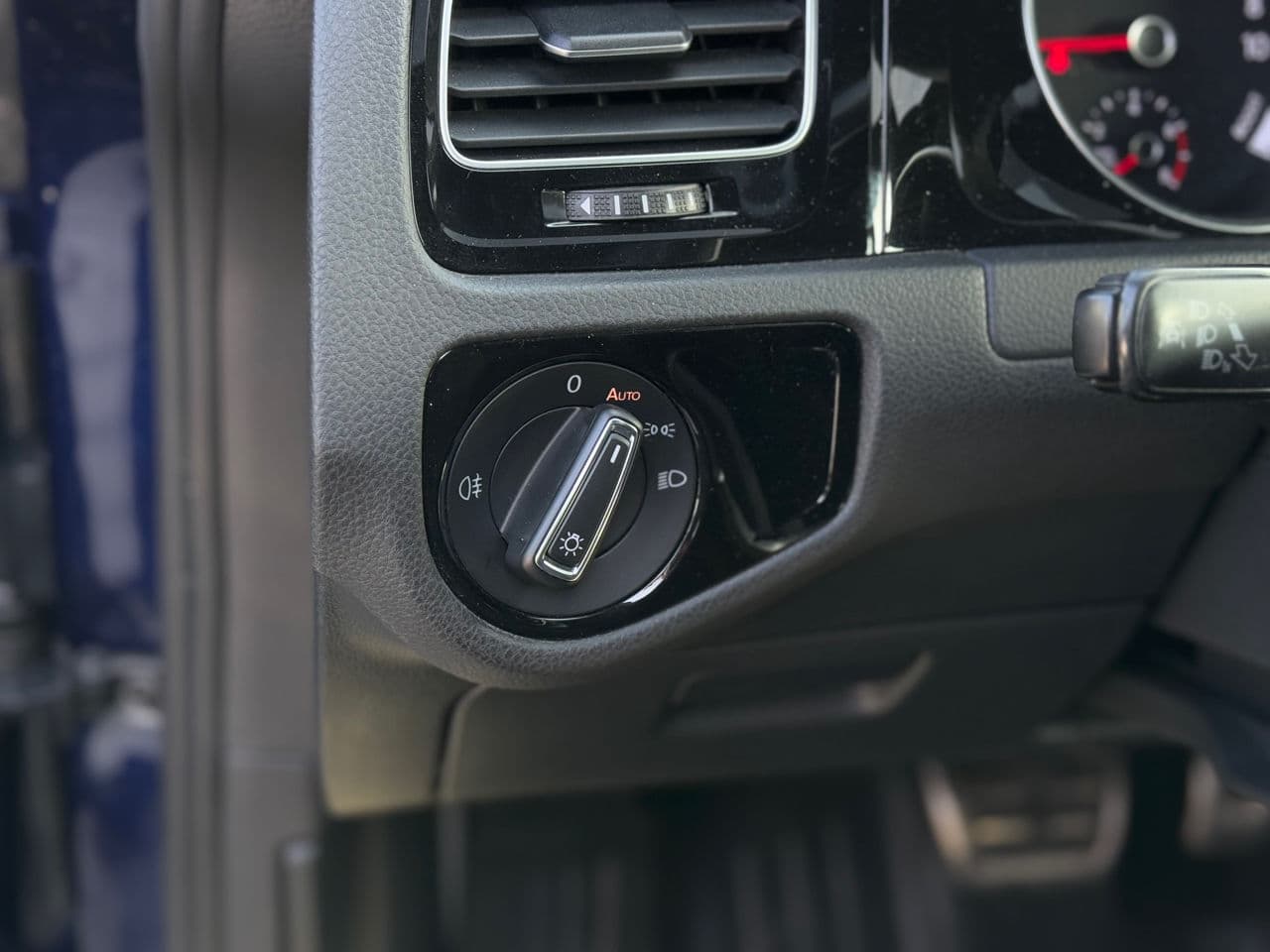 2018 Volkswagen Golf GTE — Miniatură 7