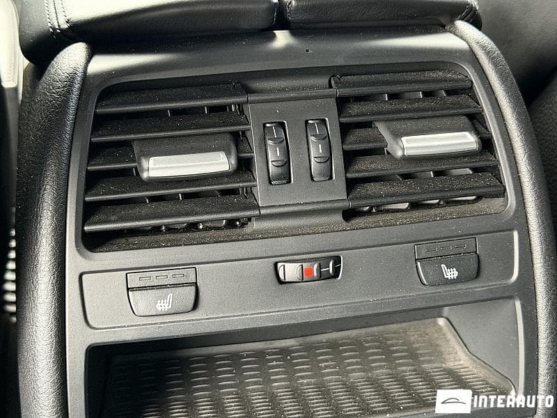 2009 BMW 750 — Miniatură 15
