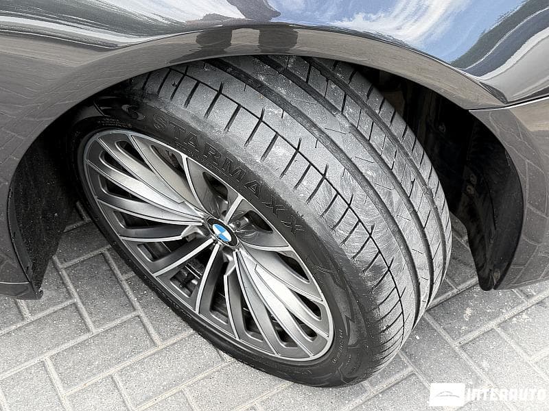 2009 BMW 750 — Miniatură 19