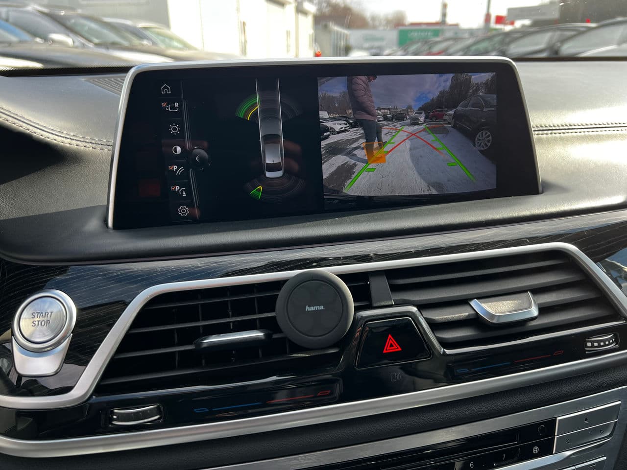 2016 BMW 740e — Miniatură 10