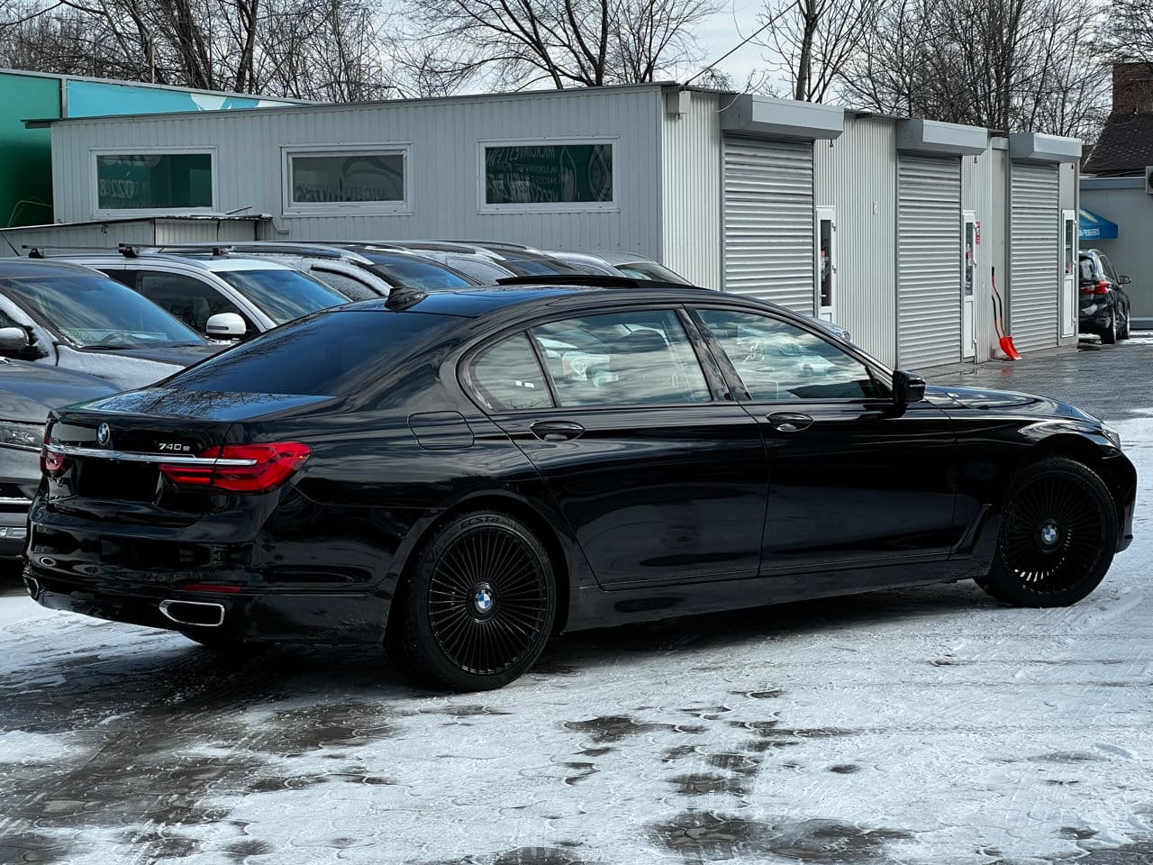 2016 BMW 740e — Miniatură 3