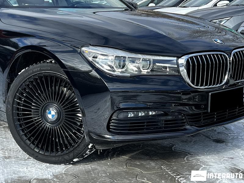 2016 BMW 740e — Miniatură 5