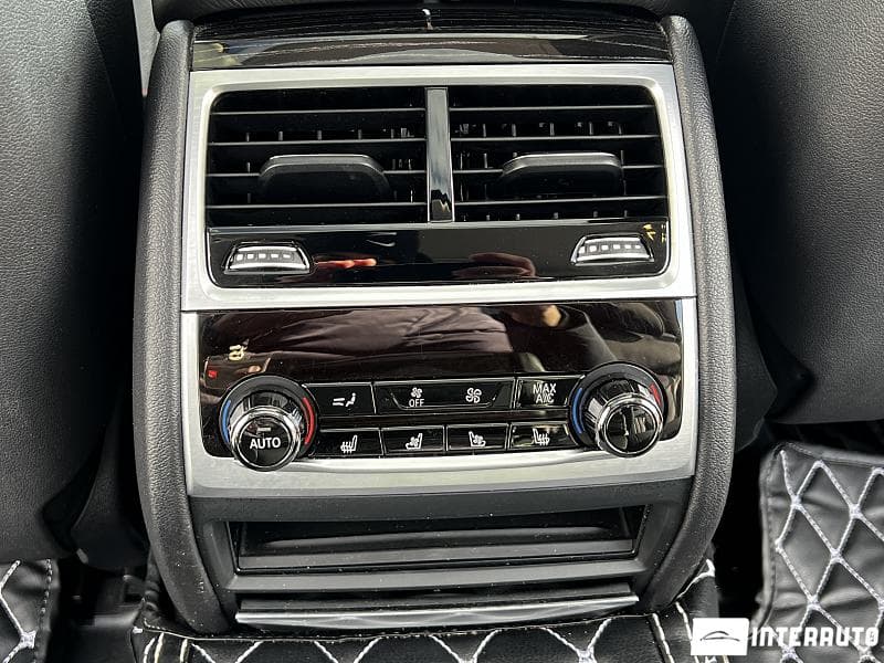 2016 BMW 740e — Miniatură 25