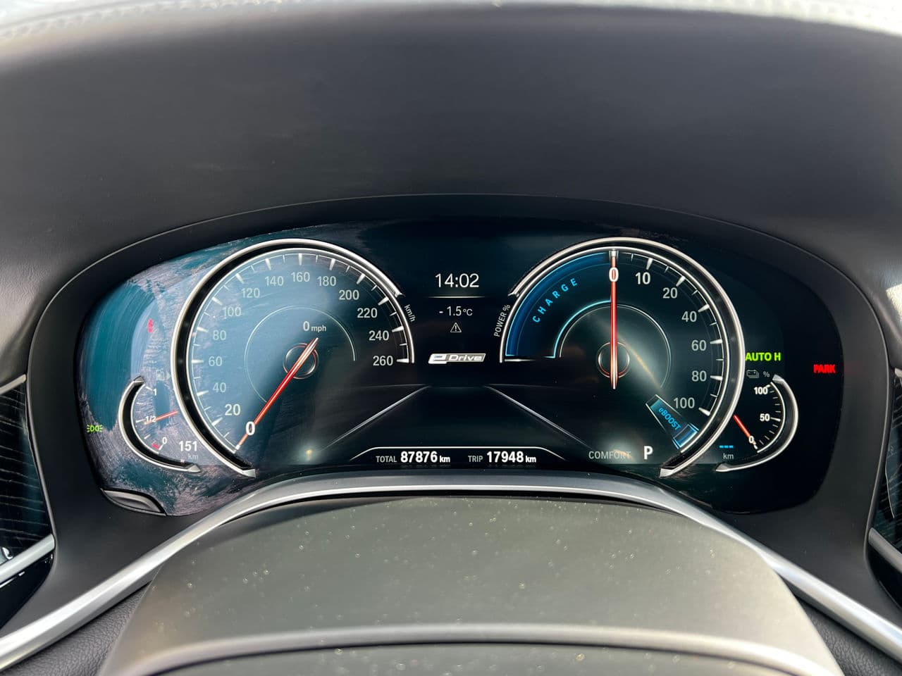2016 BMW 740e — Miniatură 9