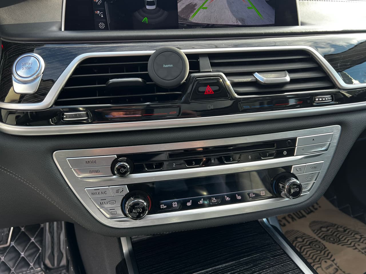 2016 BMW 740e — Miniatură 11