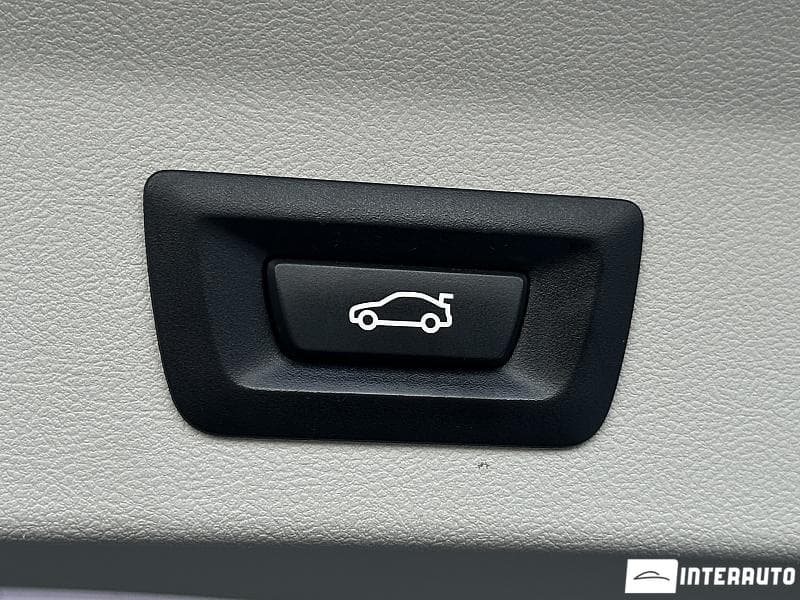 BMW X3 2.0D 2019 — Миниатюра 20