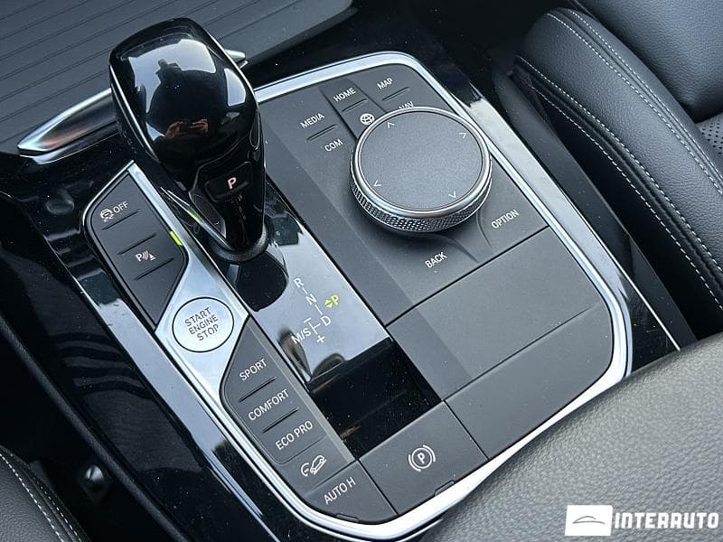 BMW X3 2.0D 2022 — Миниатюра 14
