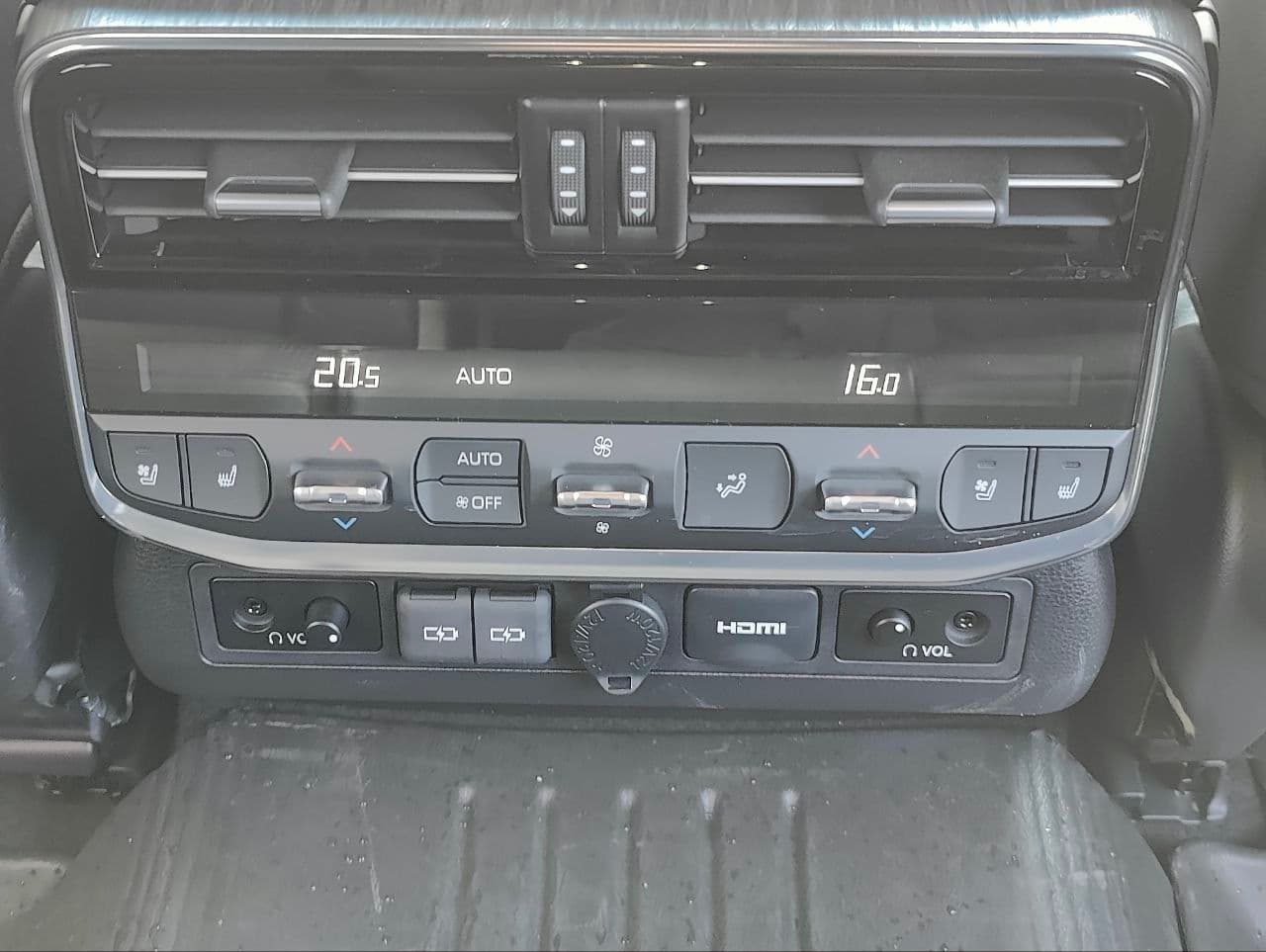 2023 Toyota Land Cruiser — Miniatură 16