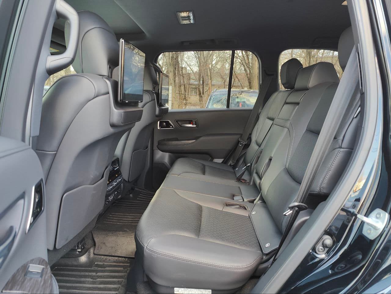 2023 Toyota Land Cruiser — Miniatură 8