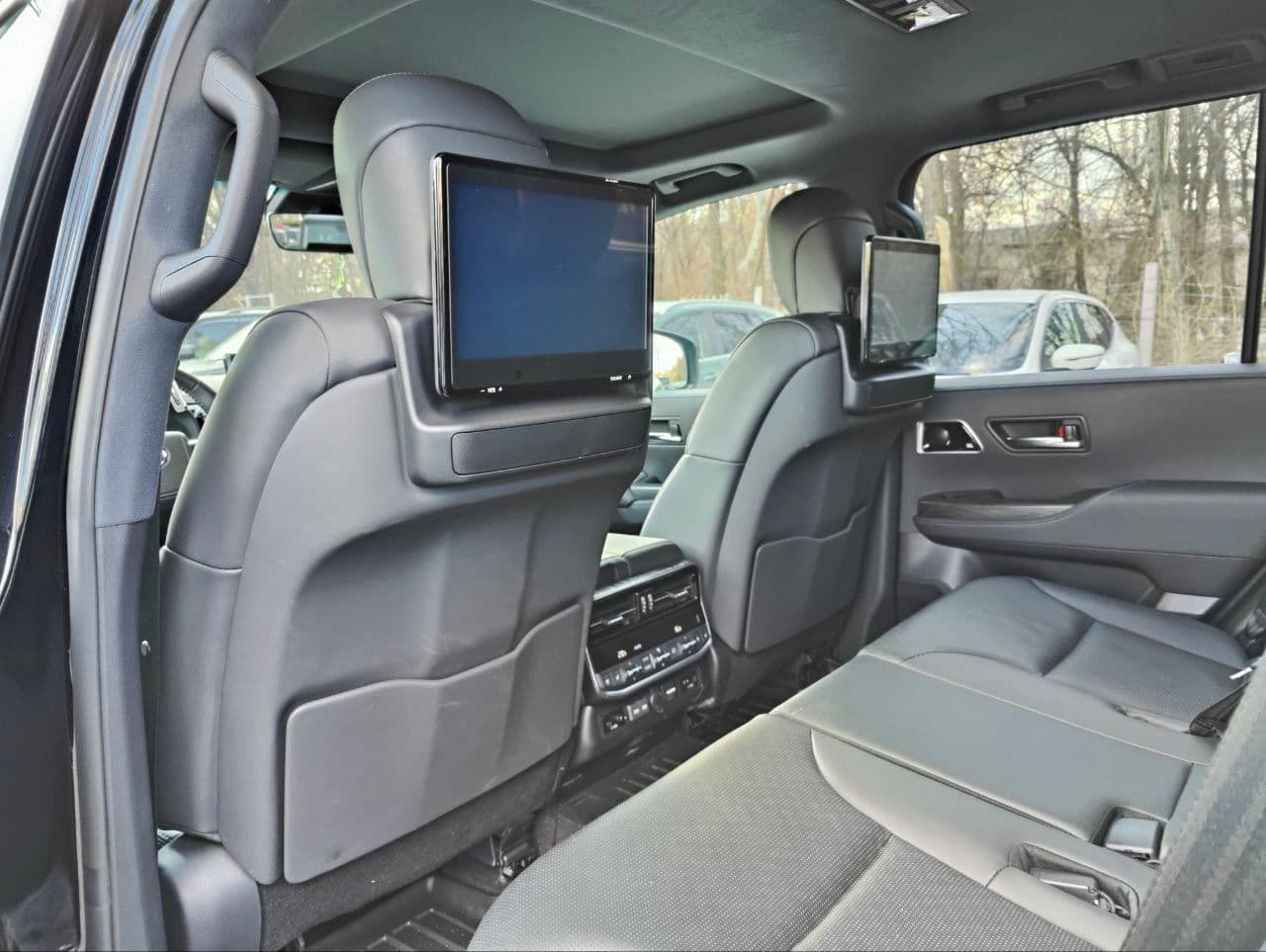 2023 Toyota Land Cruiser — Miniatură 10