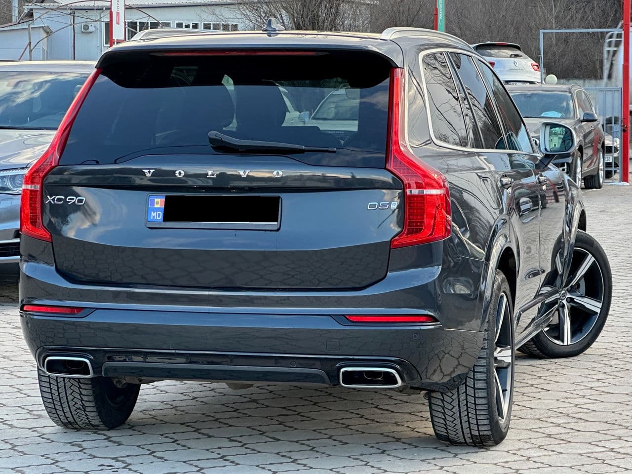 2017 Volvo XC 90 — Miniatură 3
