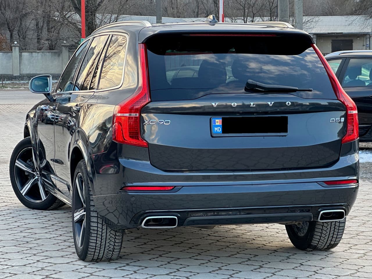 2017 Volvo XC 90 — Miniatură 2