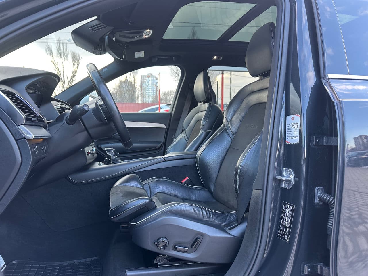 2017 Volvo XC 90 — Miniatură 7