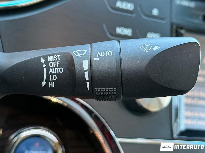 2015 Toyota Avalon — Miniatură 13