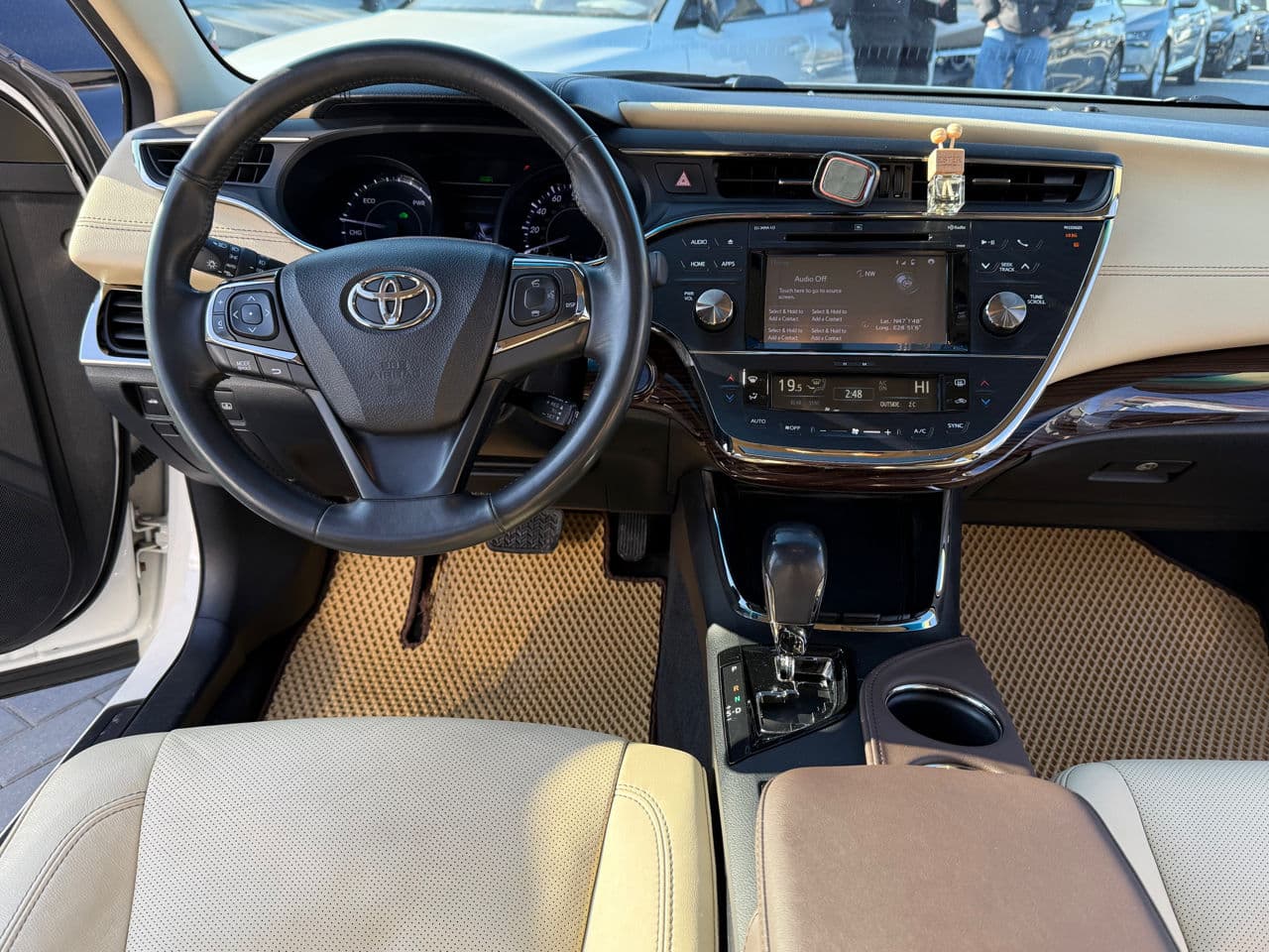 2015 Toyota Avalon — Miniatură 7