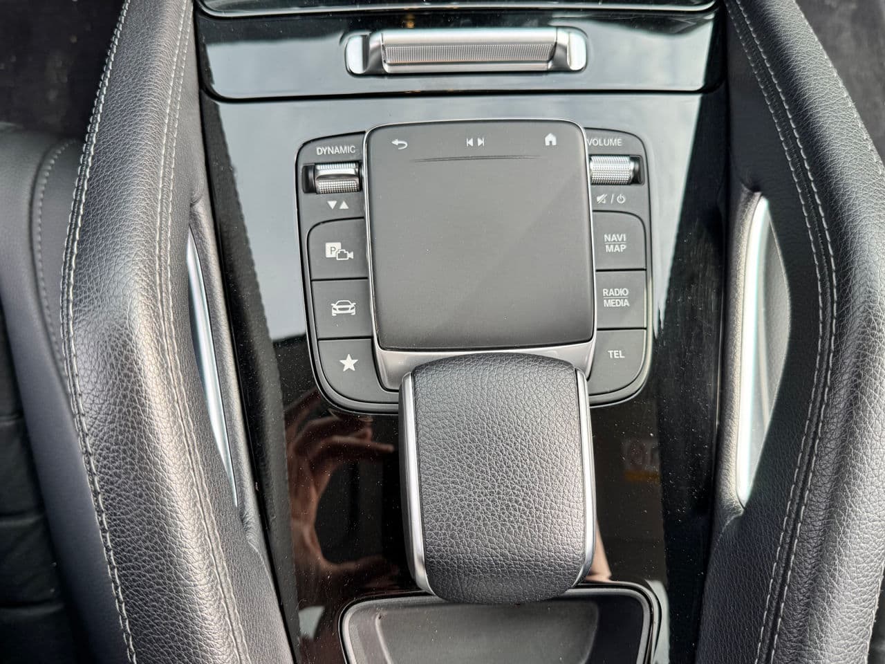 2020 Mercedes GLE 300d — Miniatură 12
