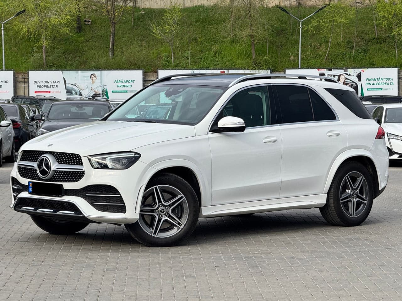 2020 Mercedes GLE 300d — Miniatură 2