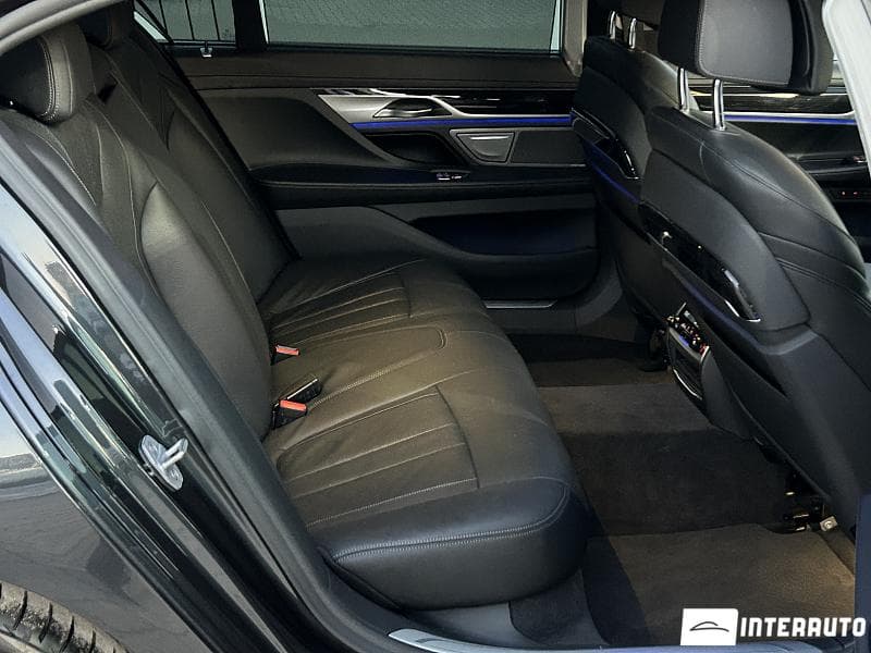 BMW 740 2018 — Миниатюра 20