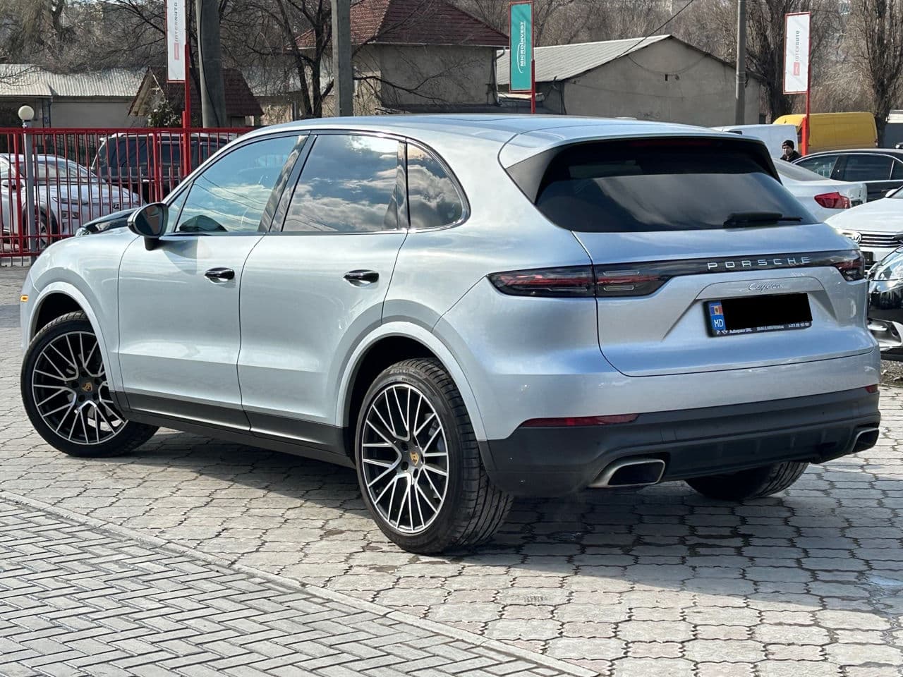 Porsche Cayenne 2019 — Миниатюра 2
