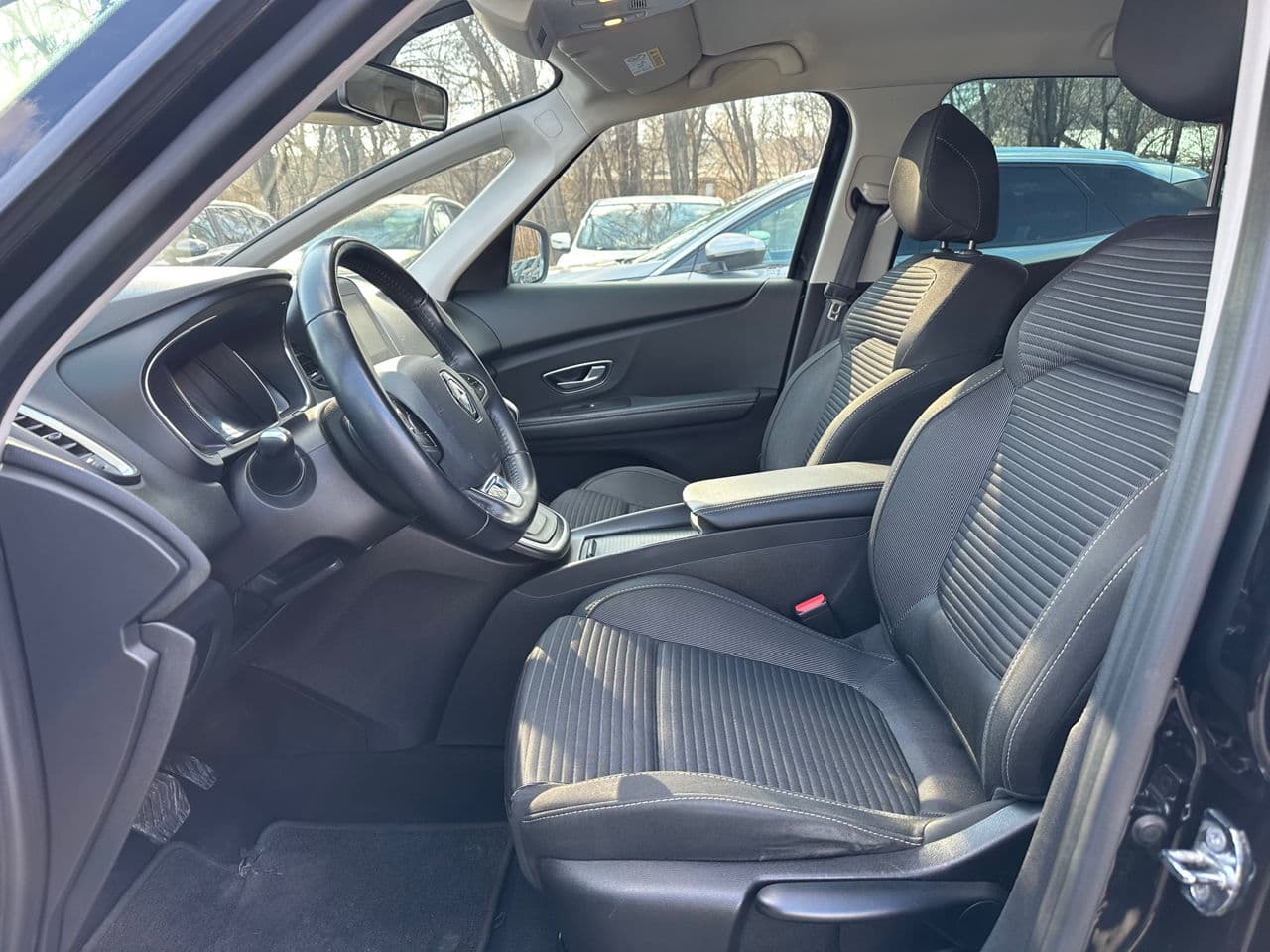 2018 Renault Grand Scenic — Miniatură 6